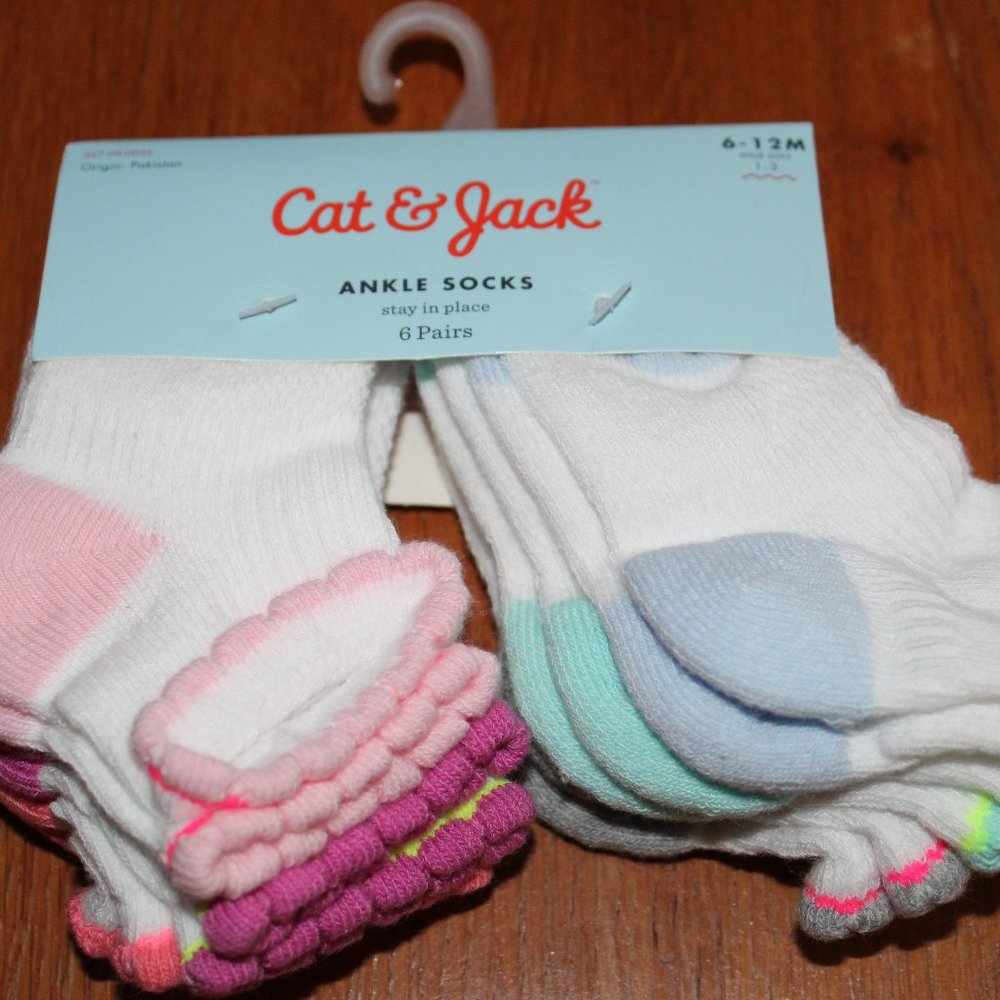 NWT Girls Toddler Cat & Jack Ankle Socks multicolor  6-12months